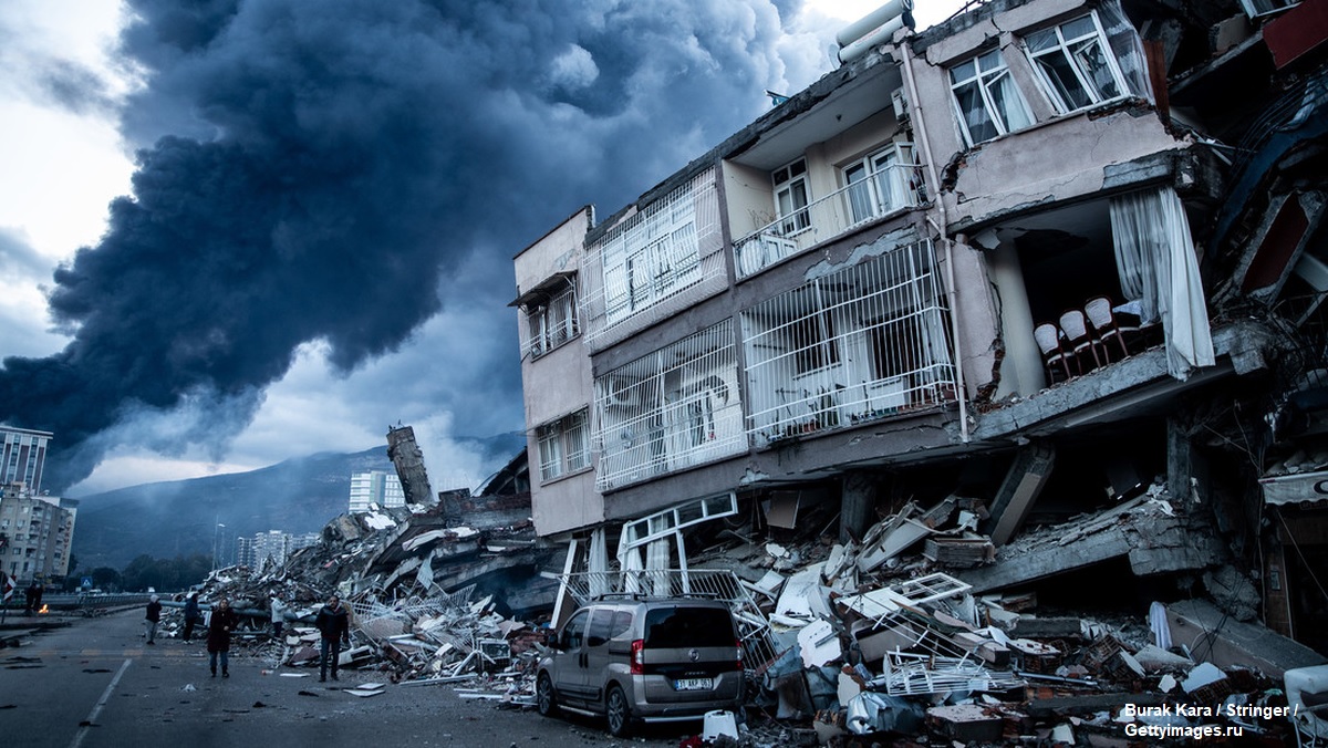 Sismólogo que 'previu' o terremoto na Turquia no Twitter alerta para um "megaterremoto" iminente