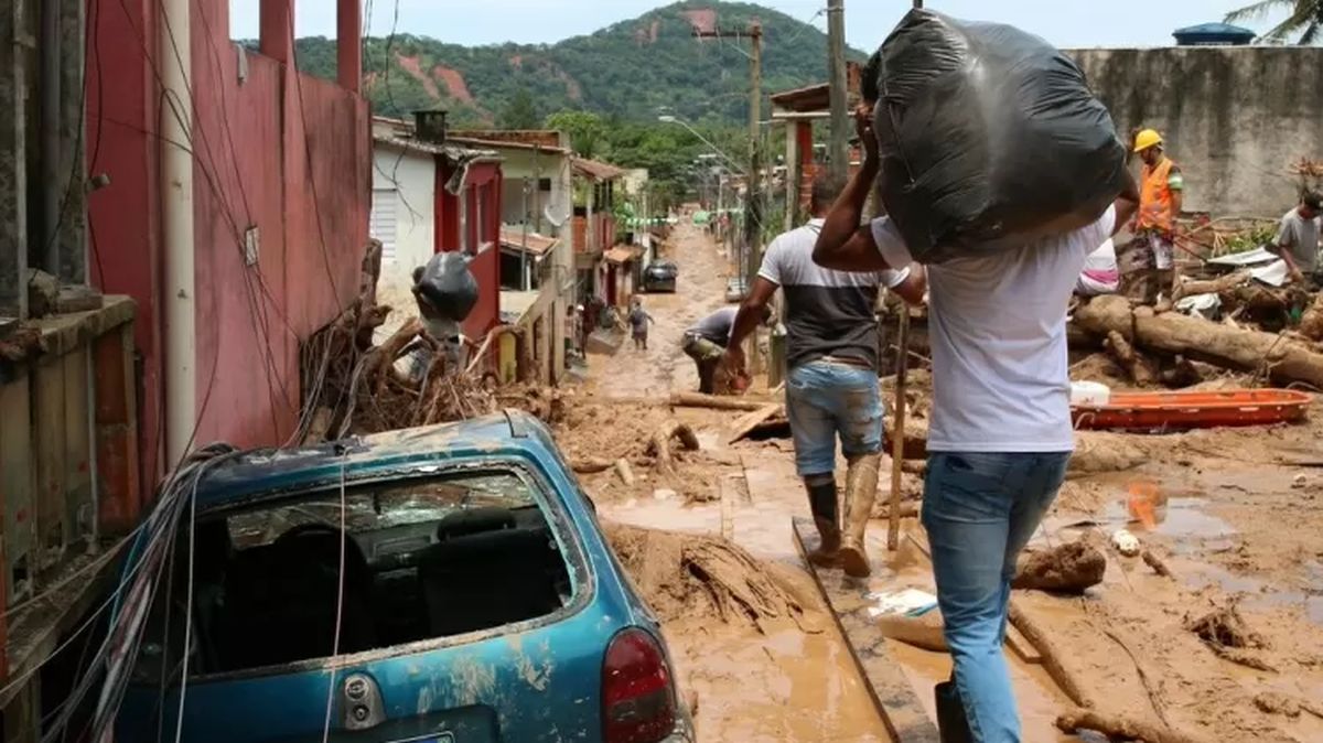 barra do sahy em sao sebastiao foi uma das regioes mais atingidas pelos temporais foto rovena rosaabr 1677247555362 v2