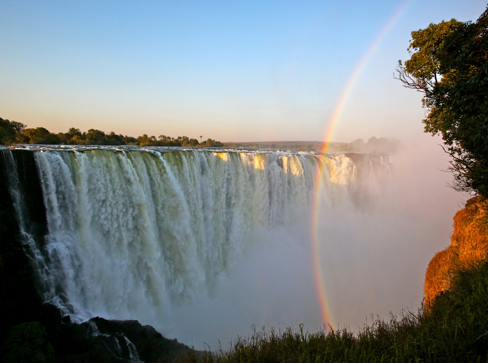 seca-severa-est-quase-fazendo-desaparecer-as-cataratas-victoria-falls