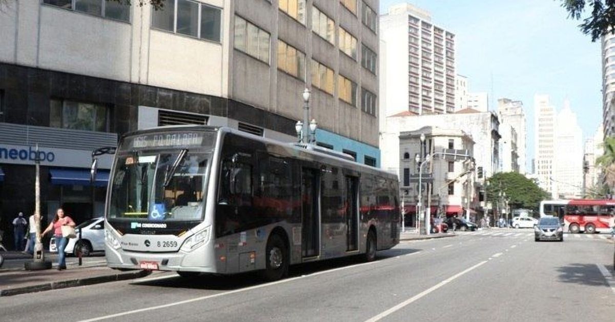 Alta do diesel pode aumentar passagem de ônibus em 15% e afetar frota