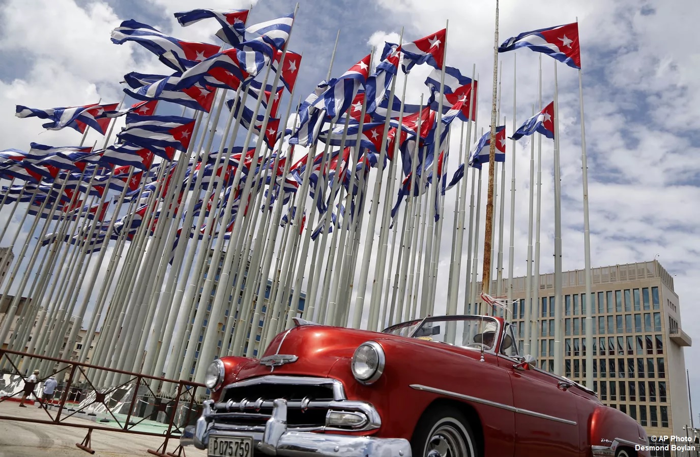 China e Cuba discutem criação de centro de treinamento militar na ilha