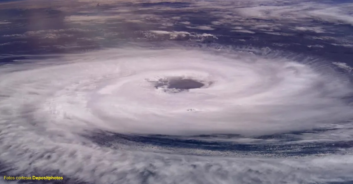 AVISO PROFÉTICO: O Olho da Tempestade // Uma Nova Janela Profética Está Se Abrindo - Elizabeth Marie